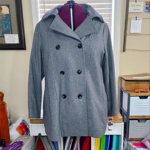 Preston & York Woman Wool Blend Double-Breasted Pea Coat in Grey